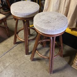 Free Bar Stools 