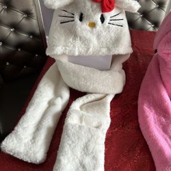Hello Kitty Hat 
