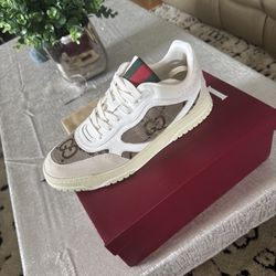 Gucci Shoe