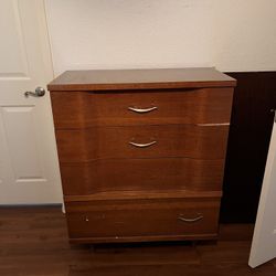 Used Dresser Chest Of Drawers