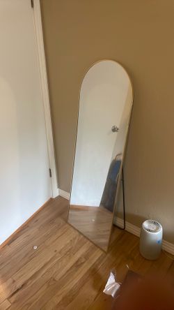 Mirror great deal must pick up soon