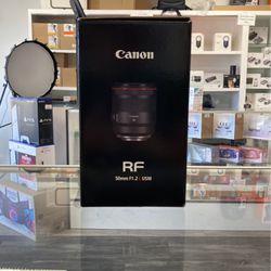 Canon RF 50mm F1.2L USM