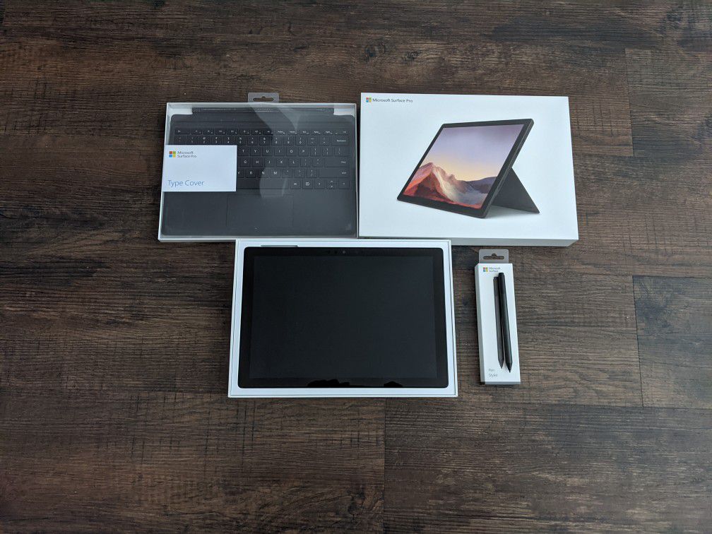 Surface Pro 7 i7 256GB 16GB RAM with FREE type Cover And Pen