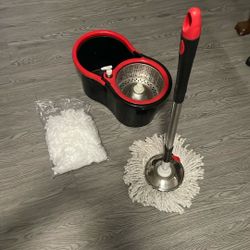 Brand New Mop With Replacement