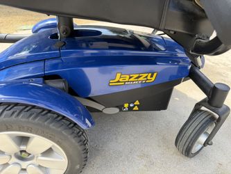 Jazzy, Select 6 New Batteries Wheelchair