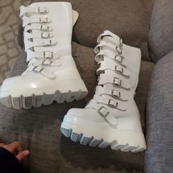 Long White Buckle Shoes