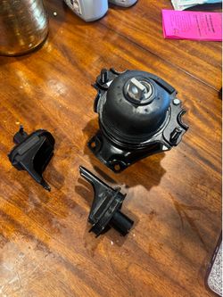 2012 Honda accord Motor mounts