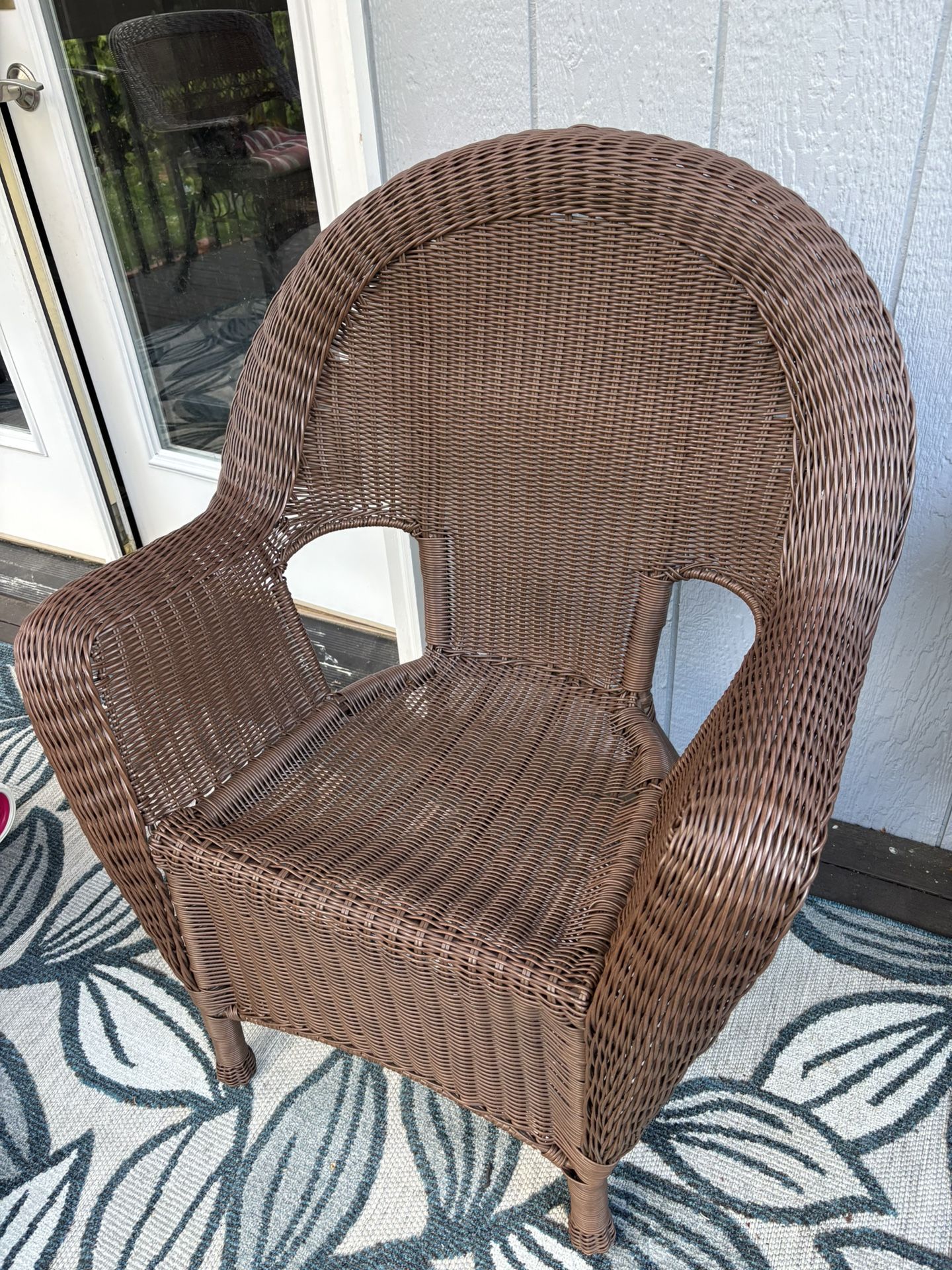 Set of Resin Wicker Patio Chairs