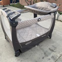 Graco pack n play