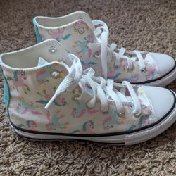 Converse Size 3