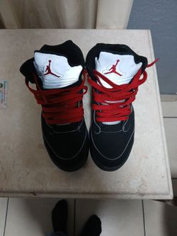 Jordan retro 4 size 9