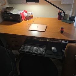 Desk and 3 drawer file cabinet w/ L-shape attachment 