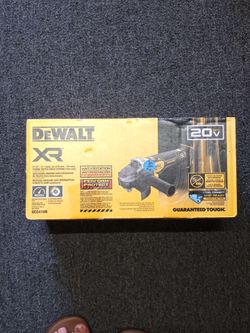 DEWALT PADDLE SWITCH ANGLE GRINDER