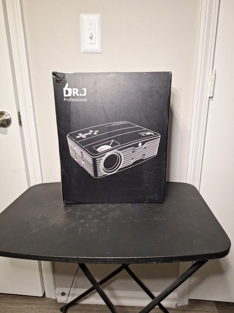 DRJ 2024 Native 1080P WiFi Bluetooth Projector with 120” Screen – Home & Outdoor Theater Experience
