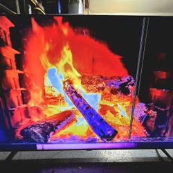 75 Inch Samsung TV With Broken Screen 