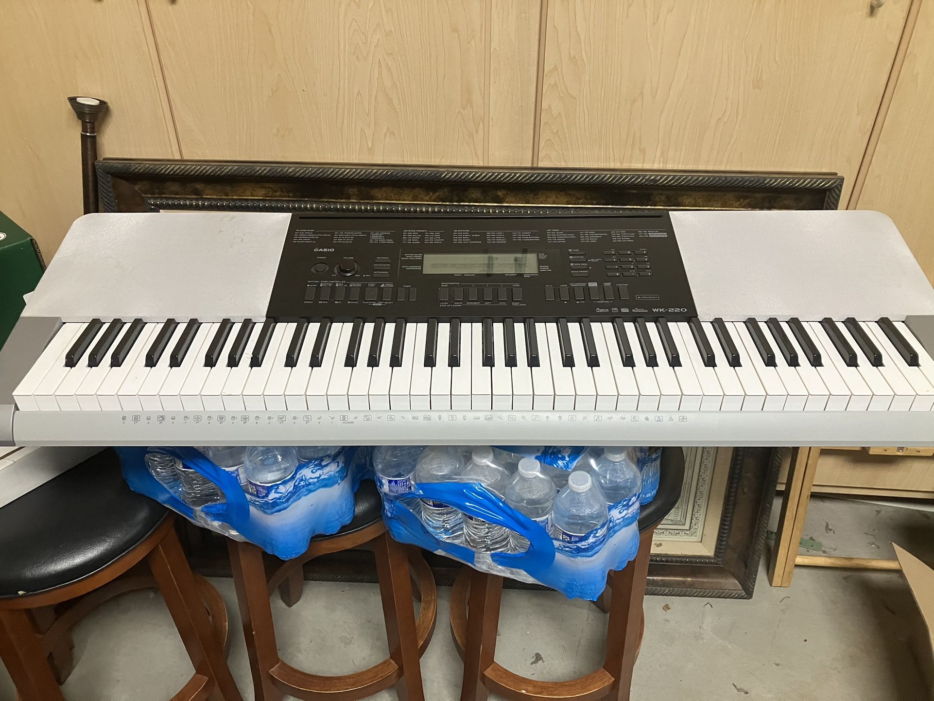 Keyboard Casio W-220