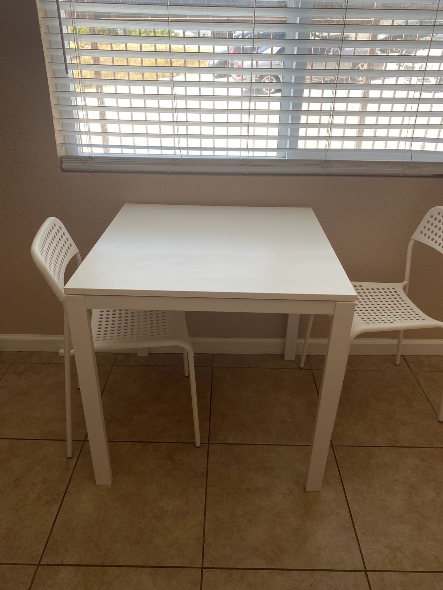 White Ikea Kitchen Table