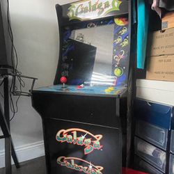 Vintage Galaga/ Galaxiar Arcade Game 