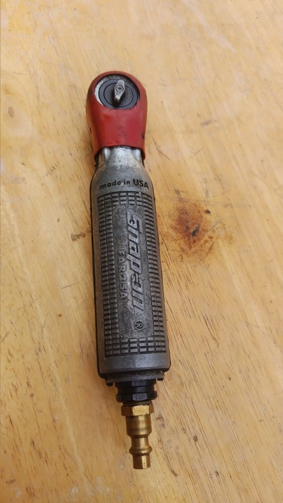 Snap-on FAR25A,1/4" Reversible Drive Air Ratchet