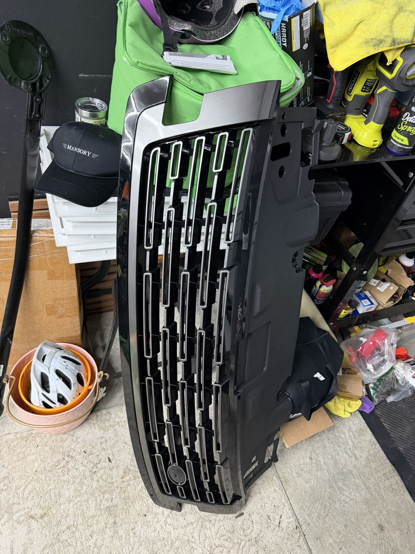 2023 Land Rover Front Grill New