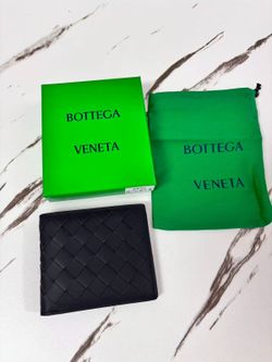 bottega veneta Intrecciato Bi-Fold Wallet