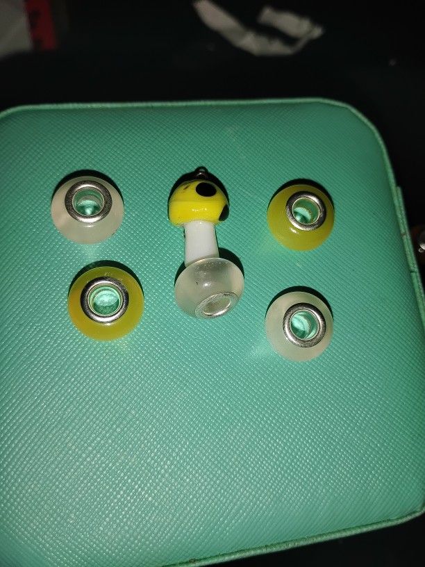 CatsEye/ Mushroom Beads