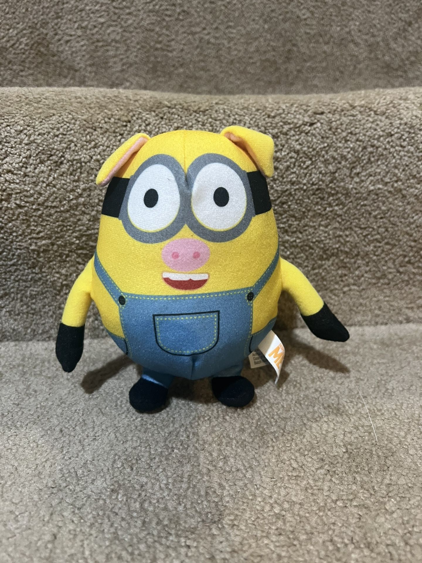 Toy Factory Minions Stuart Pig 7” Plush Stuffed Animal Toy Illumination