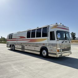 1996 Prevost Texas Custom Coach 45 Xl