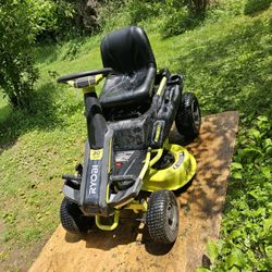 Ryobi RM300e 30" Riding Mower (Only 15hrs)