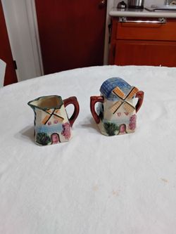 Post WW11  Occupied Japan cream and sugar