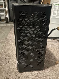 Corsair 220T RGB Mid-Tower Gaming case