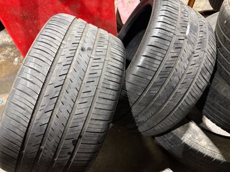 265/30R19 2 used tires