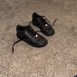 Kids Nike Air Forces Size 4