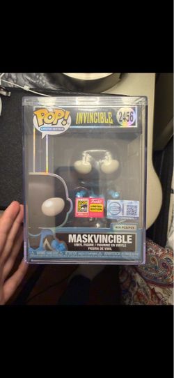 Sdcc funko pop invincible maskvincible