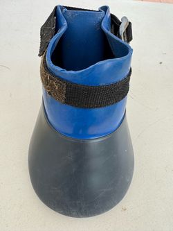 Horse Hoof Boot Blue and Black Rubber