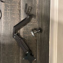 Monitor Mount