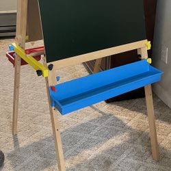 Melissa & Doug Children’s Art Easel
