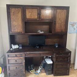 Executive Hutch Desk