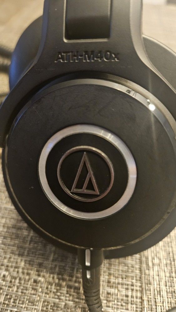 Audio-Technica M40X