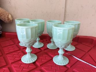 6 jadeite wine glass globets