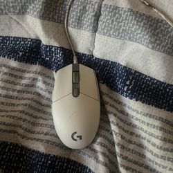 Logitech G203 Lightsync Gaming Mouse