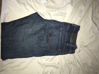 Free world regular fit size 32 jeans