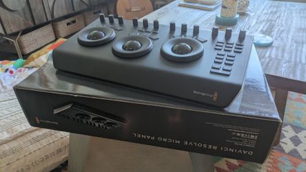 Blackmagic Design DaVinci Resolve Micro Panel