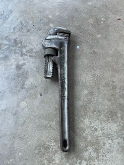 Vintage RIDGID 14” Heavy Duty Pipe Wrench – Made in USA