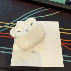 Apple AirPods Pro 2 - USB C 