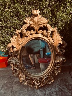 FANCY VINTAGE STYLE GOLD MIRROR 38x28
