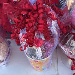Valentines Gift Basket 