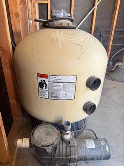 Pentair Sand pool filter and pump