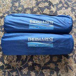 Set of 2 Therm-a-Rest LuxuryMap XL Sleeping Pads