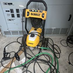 Dewalt Power Washer 
